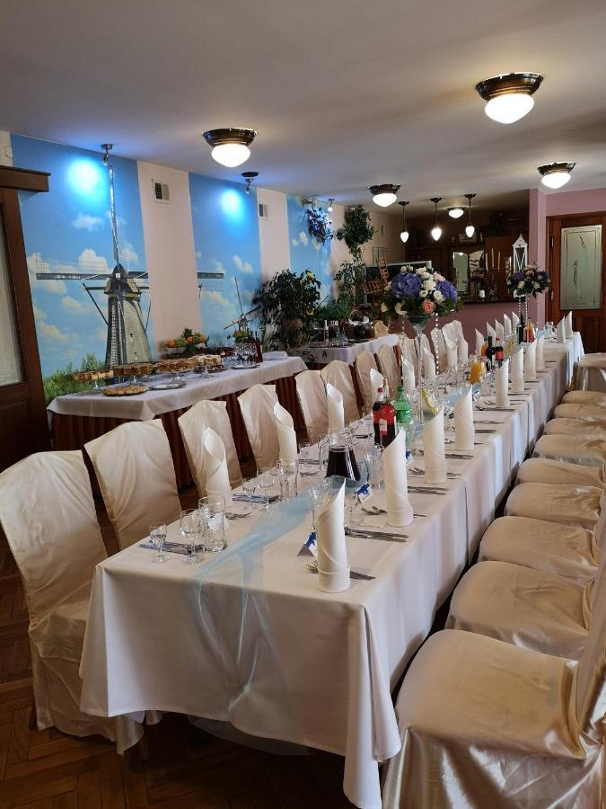 Hotel Zulawy Elblag Bagian luar foto
