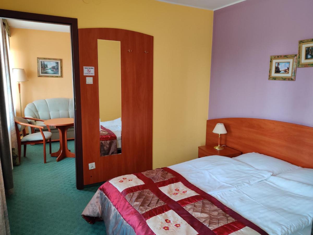 Hotel Zulawy Elblag Bagian luar foto