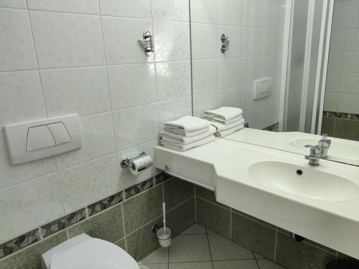 Hotel Zulawy Elblag Bagian luar foto